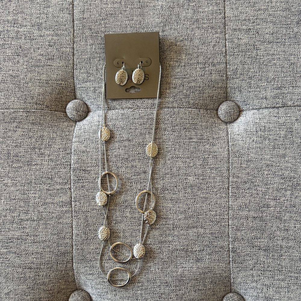 Chic Silver-Tone Earrings and Necklace Set
